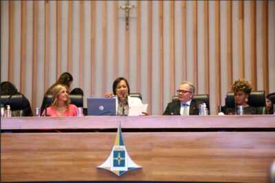 Sessão solene emociona ao celebrar mulheres empreendedoras
