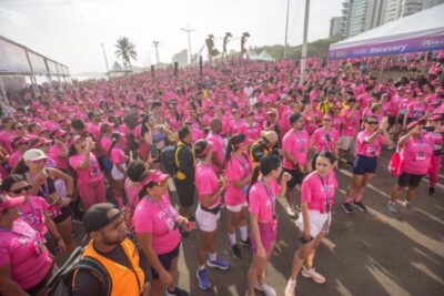 Corrida da Saúde reúne milhares na Avenida Litorânea