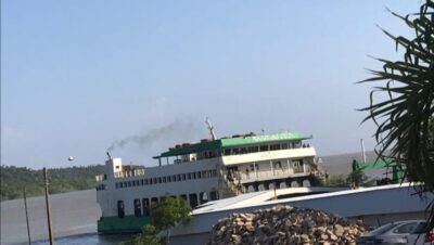 Ferryboat Araioses encalha por 10h no MA