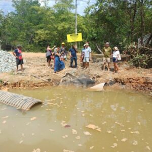Moradores da Vila Olho de Porco denunciam obras sem esclarecimento próximo ao Alphaville