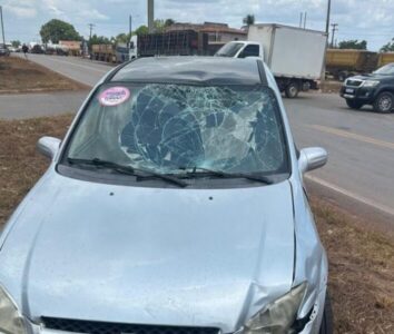 Mulher se envolve em acidente no Povoado Entroncamento