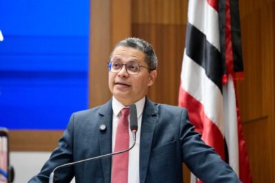 Carlos Lula propõe Projeto de Lei para proteger azulejaria maranhense após atos de vandalismo no Centro Histórico