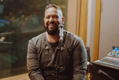 Prefeito Juvenal Silva anuncia show do cantor Fernandinho no Dia Evangélico 2025 em Parnarama