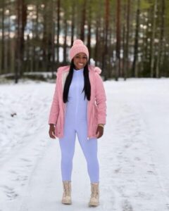 Instagram reativa conta de Tainá Souza após fim do prazo judicial de suspensão