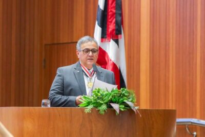 “Sigo fortalecido para ajudar o Governo a promover o desenvolvimento do Maranhão”, destacou o secretário Márcio Machado em homenagem na Alema