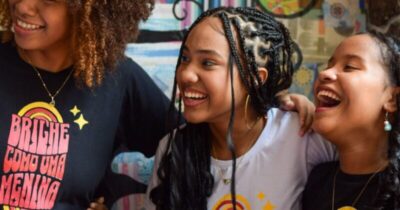 Menina não é mulher”: ONG Meninas que Brilham realiza intervenção…