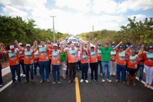 Governo do Maranhão entrega obra de recuperação da MA-312 que liga os Lençóis ao Delta do Parnaíba