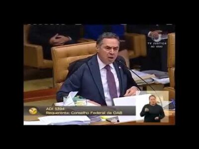 TEM ALGO DE “PODRE” NA SUPREMA CORTE? DEPOIS DOS ACALORADOS DEBATES COM  GILMAR MENDES LUÍS ROBERTO  BARROSO PEDE APOSENTADORIA DO STF AOS 67 ANOS?