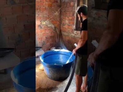 Incompetência do prefeito Preto faz Vereador Tiago Abreu a distribuir água ao povo de Vargem Grande