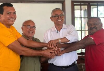 Dr. Amilcar Rocha, se reuniu com Léo Costa para análise do atual cenário político