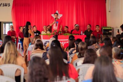 Felipe Camarão reúne professores e lideranças em mais uma edição do “Diálogos pelo Maranhão” em Cidelândia