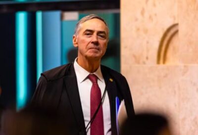 Luiz Roberto Barroso anuncia aposentadoria antecipada no STF