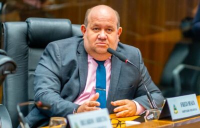 Fred Maia faz defesa de Brandão no caso da Conafer