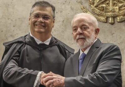 Veja sugere que Dino deixaria o Supremo para voltar à política
