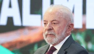 Lula faz novo pente-fino em cargos do Centrão após derrota da MP do IOF