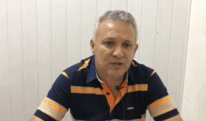 Ex-prefeito Zezildo Almeida tem contas desaprovadas por gastar além do limite legal