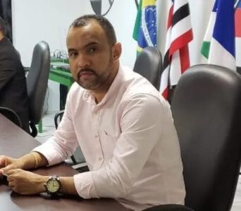 Veja a folha de pagamento da Câmara e Prefeitura de Palmeirândia; existem salários acima e R$ 50 mil!