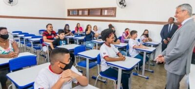 Governo do Maranhão entrega obras educacionais e comitiva realiza visita ao Porto do Itaqui