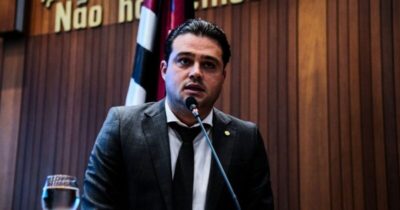 TJMA rejeita pedido de Leandro Bello e inclui mais deputados