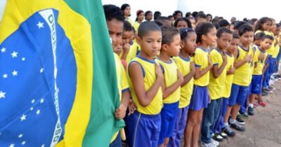 Câmara aprova execução semanal dos hinos em escolas de SLZ