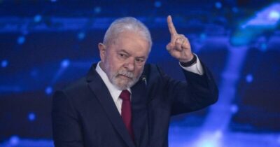 Governo Lula decreta o fim das escolas especiais