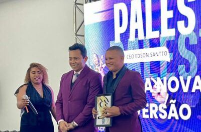 Por votação popular, Davi Max recebe o prêmio de Melhor Assessor de Imprensa 2025*