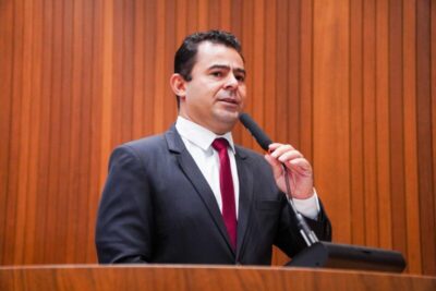 A Postura do Deputado Eric Costa na Luta contra os Abusos da VIP Leilões