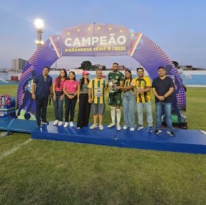 Secretário Celsinho prestigia Final da Série B e destaca investimento inédito na base dos clubes