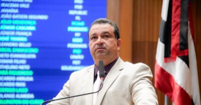 Adelmo comemora aprovação de Brandão: “Governo nada de braçadas concretizando sonhos das pessoas