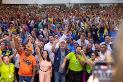 Orleans reconhece importância dos agentes de saúde