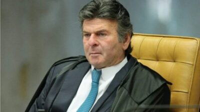 Sensacionalista: Fux pede revisão gramatical de seu voto mas não vai corrigir o maior erro