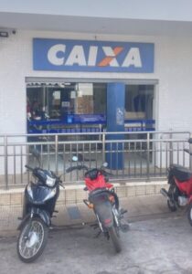 Fraco atendimento da agência da Caixa Econômica em Tuntum faz clientes migrarem de volta para Banco do Brasil