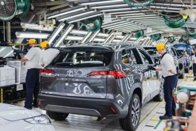 Toyota retoma produção no Brasil após paralisação causada por enchente em fábrica de motores