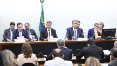 Comissão Mista de Orçamento aprova aumento do fundo eleitoral para R$ 4,9 bilhões em 2026
