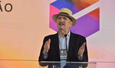 Aldo Rebelo defende reconstrução do Brasil em palestra na Expo Indústria
