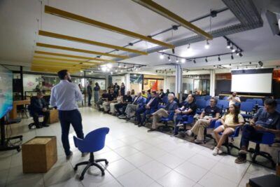 Sebrae destaca inovação, energias renováveis e IA para pequenos negócios na Expo Indústria 2025
