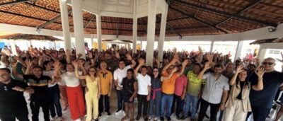 Prefeita Simone Carneiro participa da entrega dos cartões do programa Maranhão Livre da Fome em Esperantinópolis