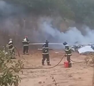 Avião usado por vereador em viagem para Barreirinhas cai e explode na volta para a capital Avião usado por vereador em viagem para Barreirinhas cai e explode na volta para a capital