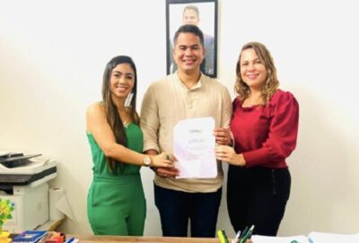 Prefeito Calvet Filho anuncia reajuste de 15% aos professores de Rosário