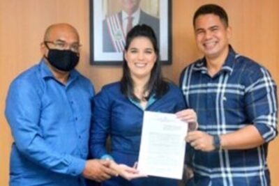 Prefeito de Rosário participa de assinatura de termo de capacitação técnica