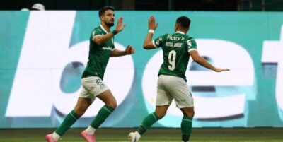 Palmeiras volta a vencer pelo Brasileirão e diminui a distância do líder Flamengo para dois pontos