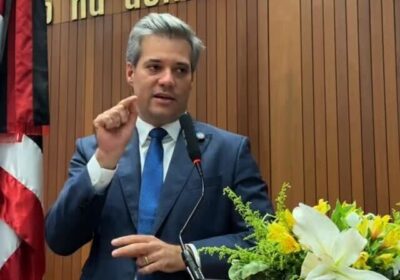 Neto Evangelista reforça importância do Ministério Público durante entrega de honraria