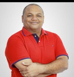 LEI DE AUTORIA DO VEREADOR WILLIAM MACHADO INSTITUI O PROGRAMA DE VACINACÃO DOMICILIAR PARA PESSOAS COM TRANSTORNO DO ESPECTRO AUTISTA (TEA) NO MUNICÍPIO DE CARUTAPERA