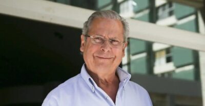 Zé Dirceu defende prisão domiciliar para Bolsonaro: “não tem condições de cumprir pena na cadeia”