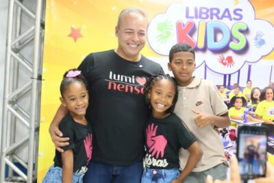 Paço do Lumiar: Prefeito Fred Campos celebra formatura da 1ª turma do curso Libras Kids.