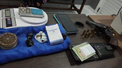 EM SANTA INÊS, HOMEM É PRESO EM FLAGRANTE POR TRÁFICO DE DROGAS E VIOLÊNCIA DOMÉSTICA
