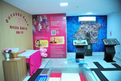Memorial do Legislativo  destaca exposição de leis voltadas à saúde da mulher em alusão ao Outubro Rosa