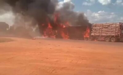 Carreta pega fogo na MA-386 em Imperatriz