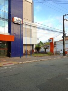 Estudante denuncia SENAC por calote após adiamentos de curso profissionalizante