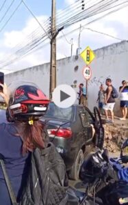 Acidente deixa trânsito travado na Estrada de Ribamar